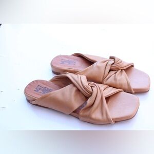 Miz Mooz Paparazzi sandals